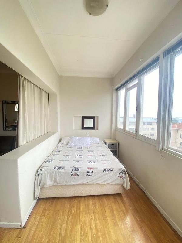 1 Bedroom Property for Sale in Green Point Western Cape
